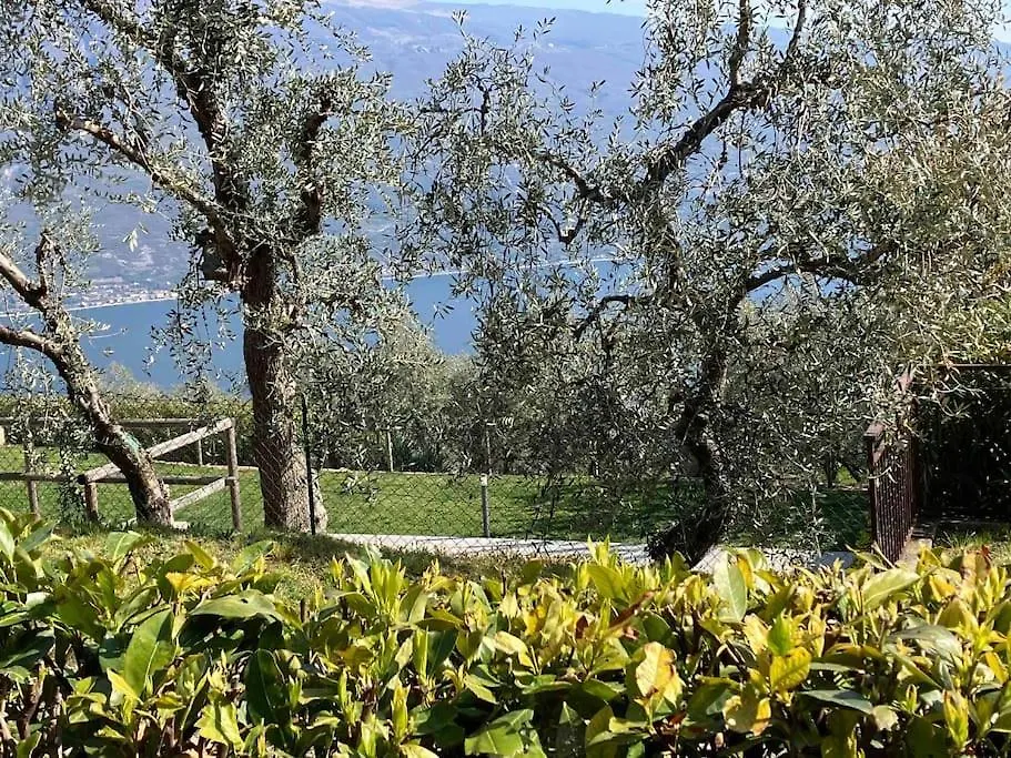 Neu Suite Perlago, Whirlpool & Seeblick Tignale Appartement